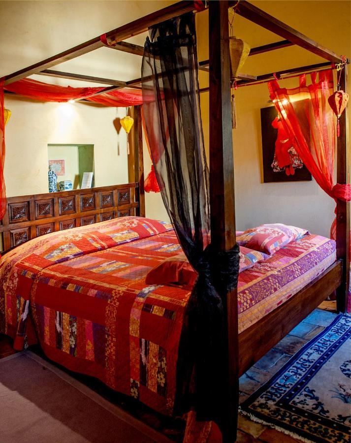 Demeure De Digoine "Chambre D'Hotes" Bourg-Saint-Andéol Esterno foto