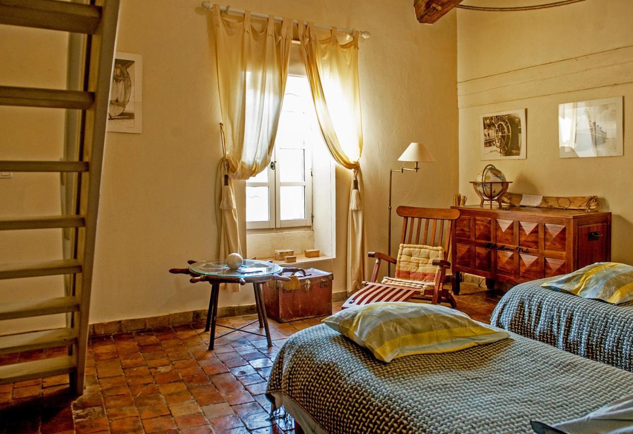Demeure De Digoine "Chambre D'Hotes" Bourg-Saint-Andéol Esterno foto